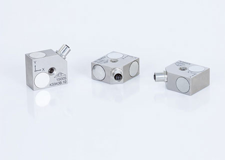 <b>KS943L三轴加速度振动传感器</b>